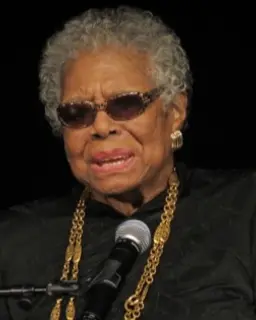 Майя Энджелоу